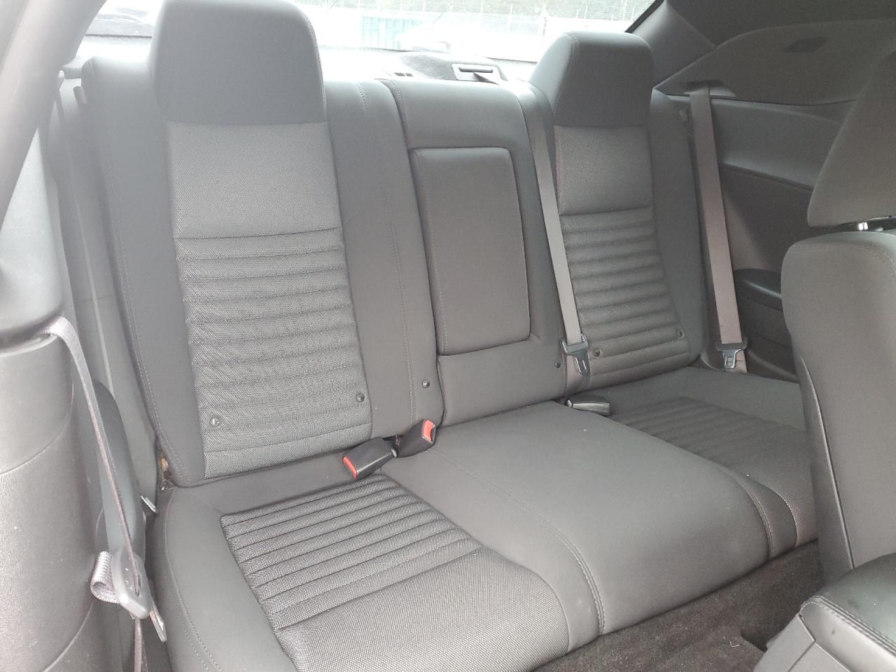 2C3CDYAG9CH180384 2012 Dodge Challenger Sxt