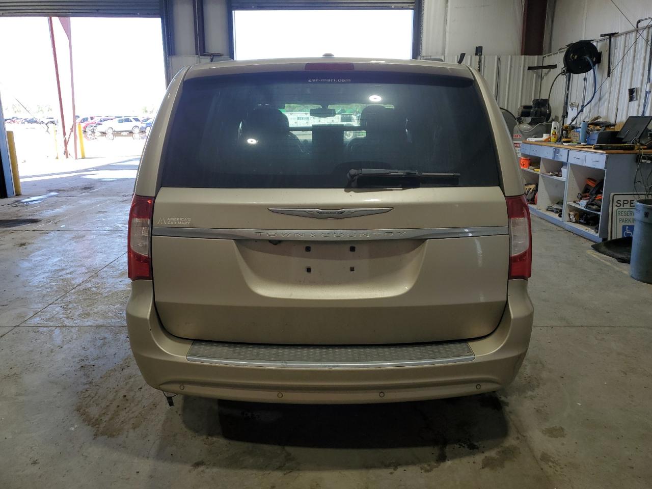 2C4RC1CGXDR809675 2013 Chrysler Town & Country Touring L