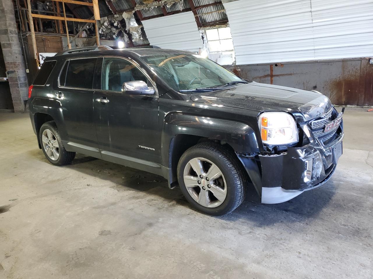 2GKFLYE31F6252752 2015 GMC Terrain Slt