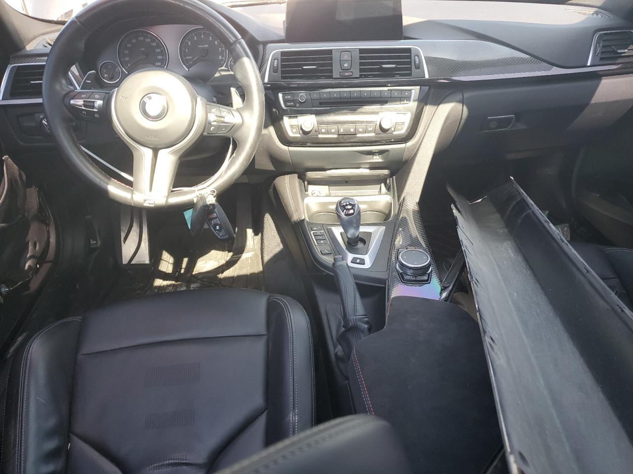 WBS8M9C56H5G83951 2017 BMW M3