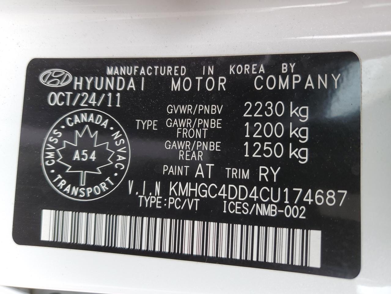 KMHGC4DD4CU174687 2012 Hyundai Genesis 3.8L