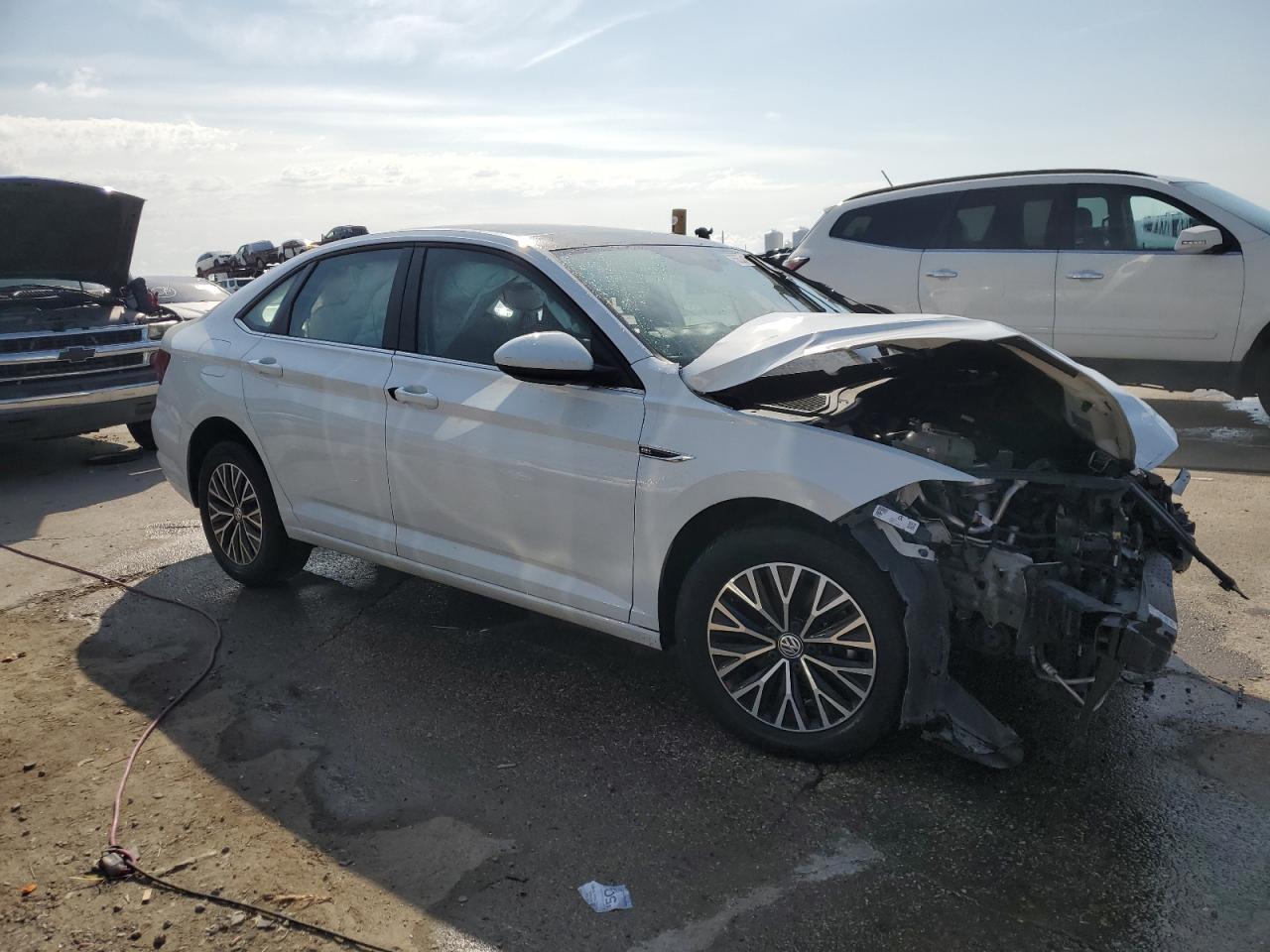 2019 Volkswagen Jetta Sel vin: 3VWE57BU9KM086373