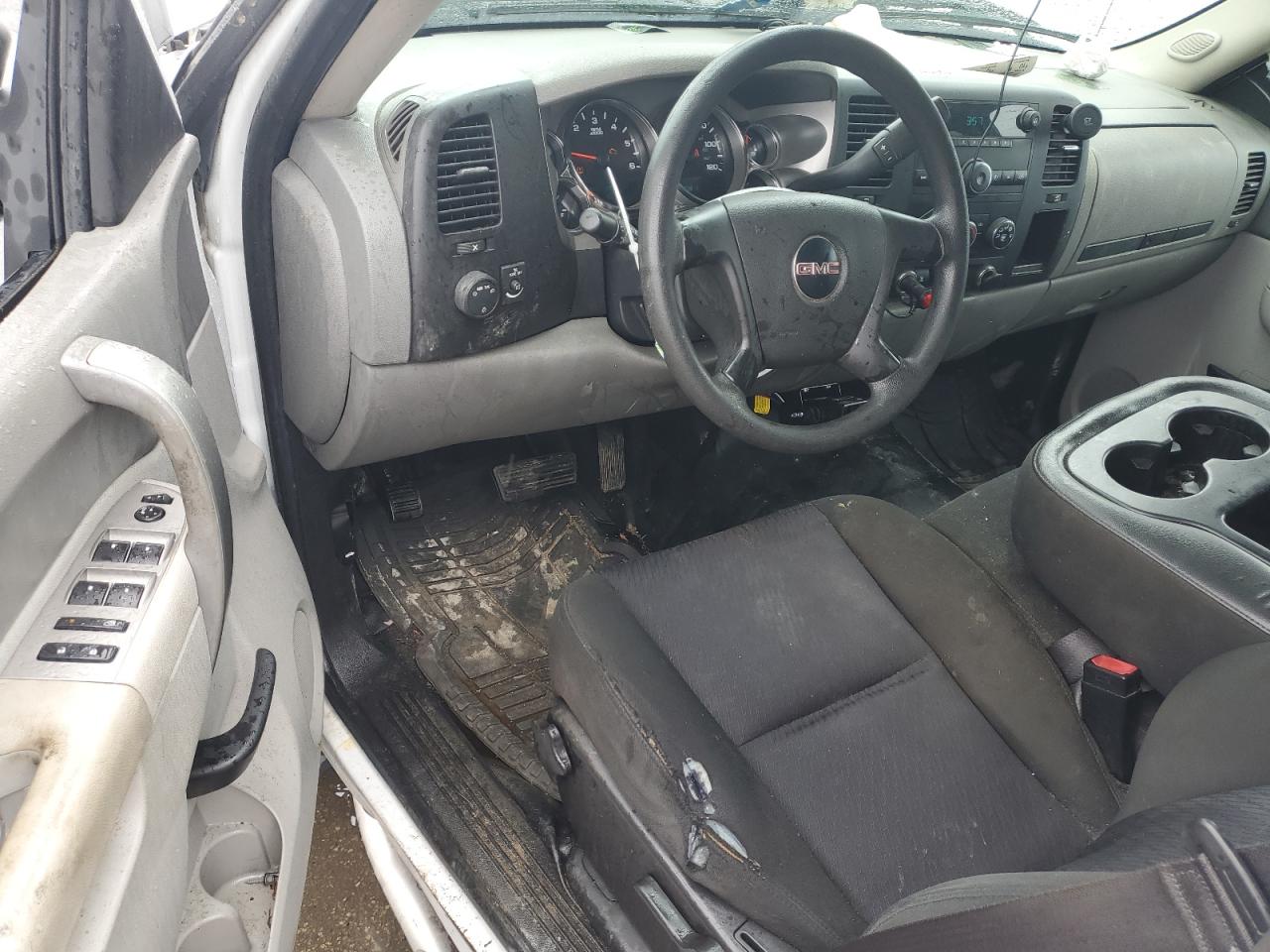 1GT21ZEG7BZ426895 2011 GMC Sierra C2500 Heavy Duty