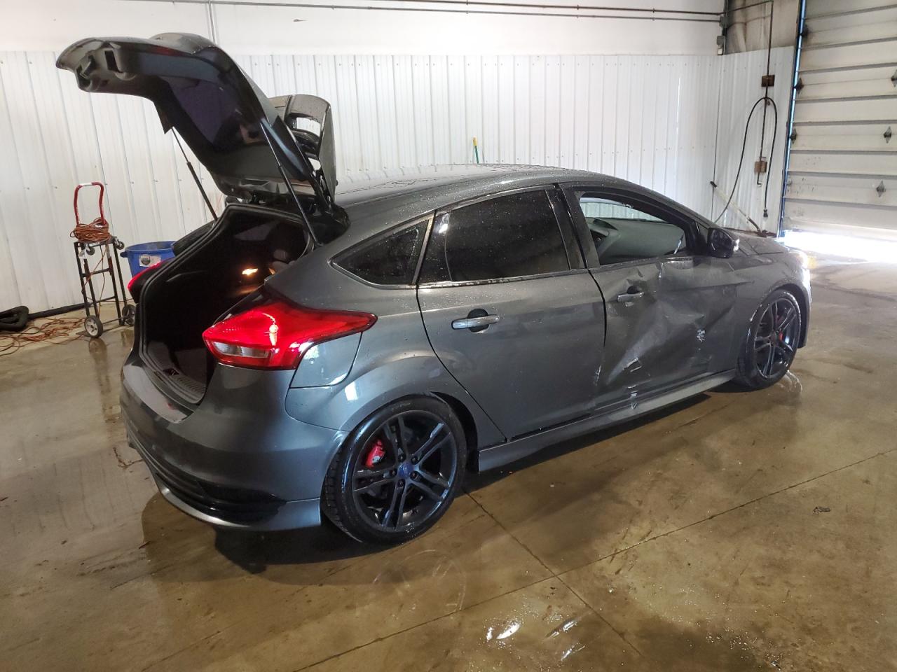 1FADP3L92GL381292 2016 Ford Focus St