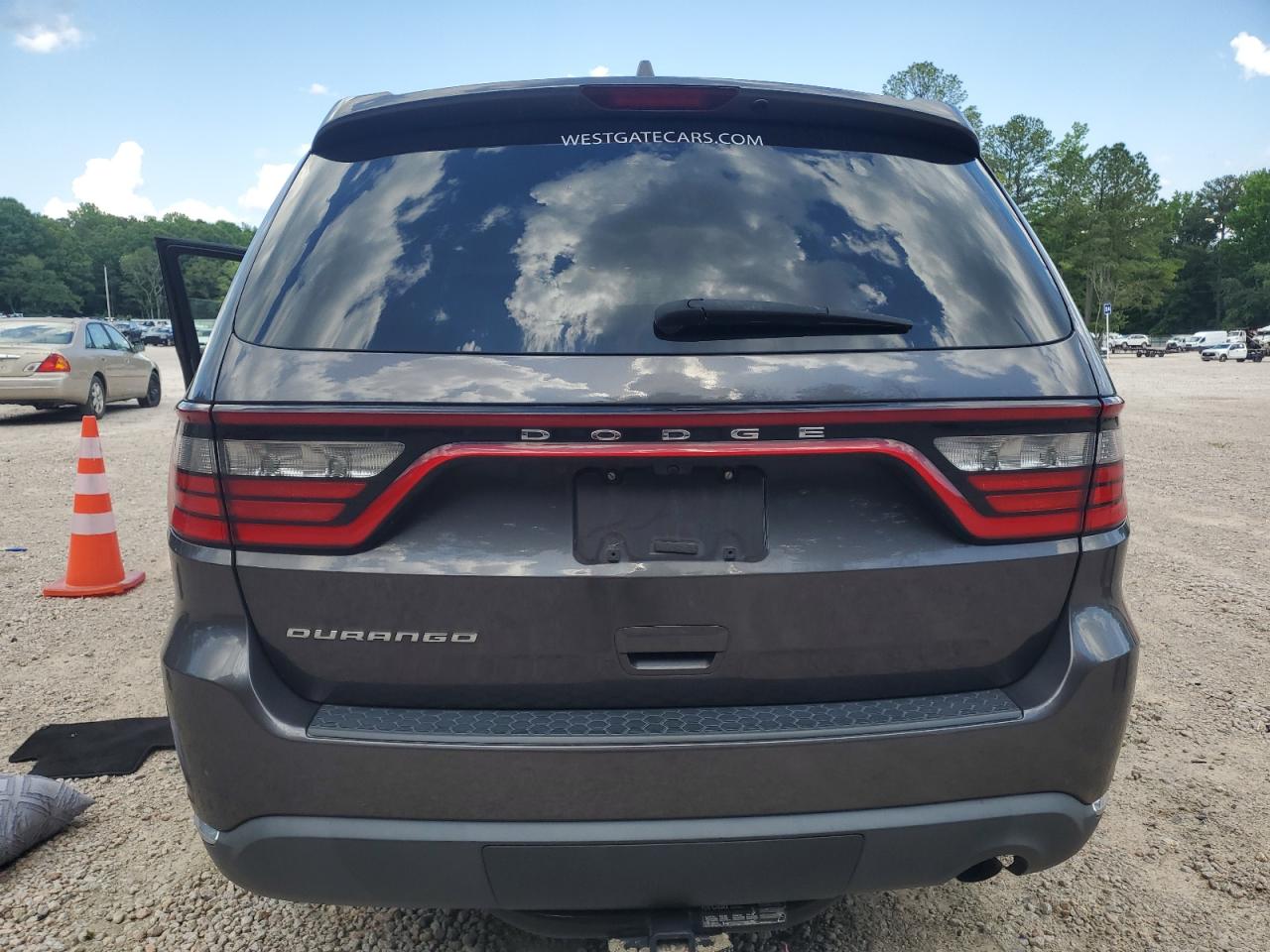 1C4RDHAG6JC434302 2018 Dodge Durango Sxt