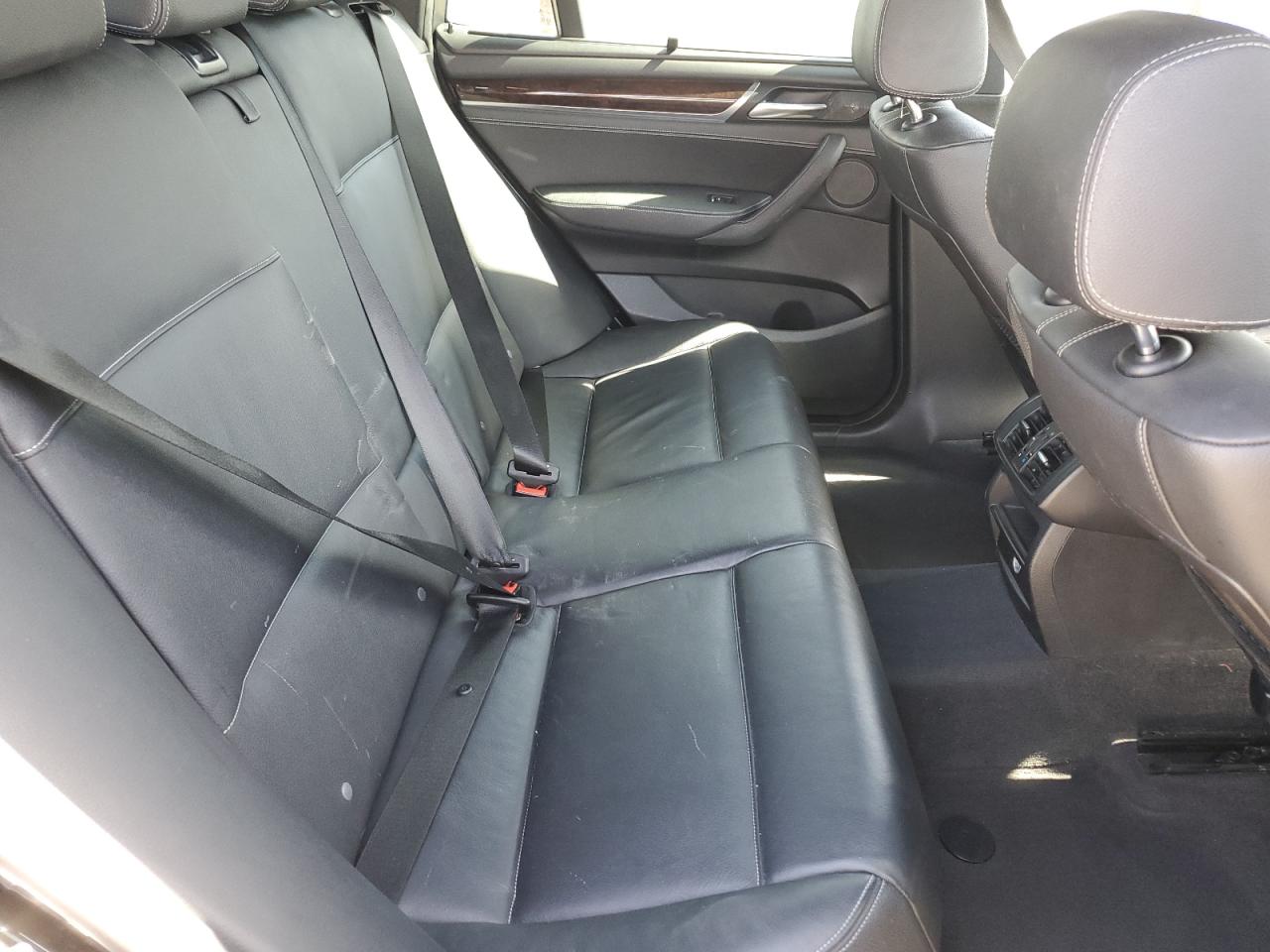 5UXWX9C59F0D59245 2015 BMW X3 xDrive28I