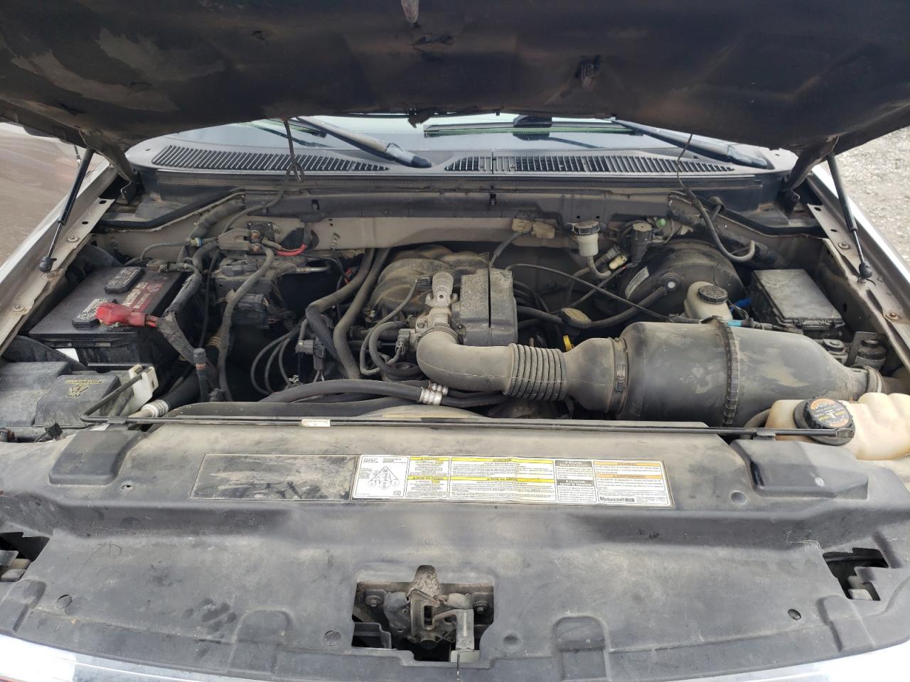 1FTRF17212NA85570 2002 Ford F150