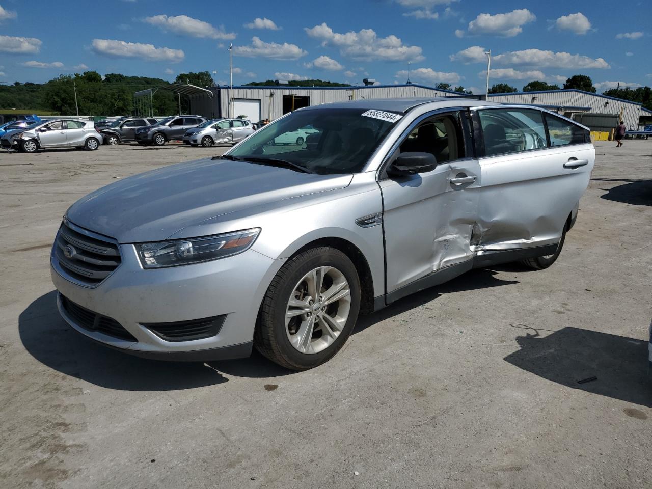 2018 Ford Taurus Se vin: 1FAHP2D83JG115300