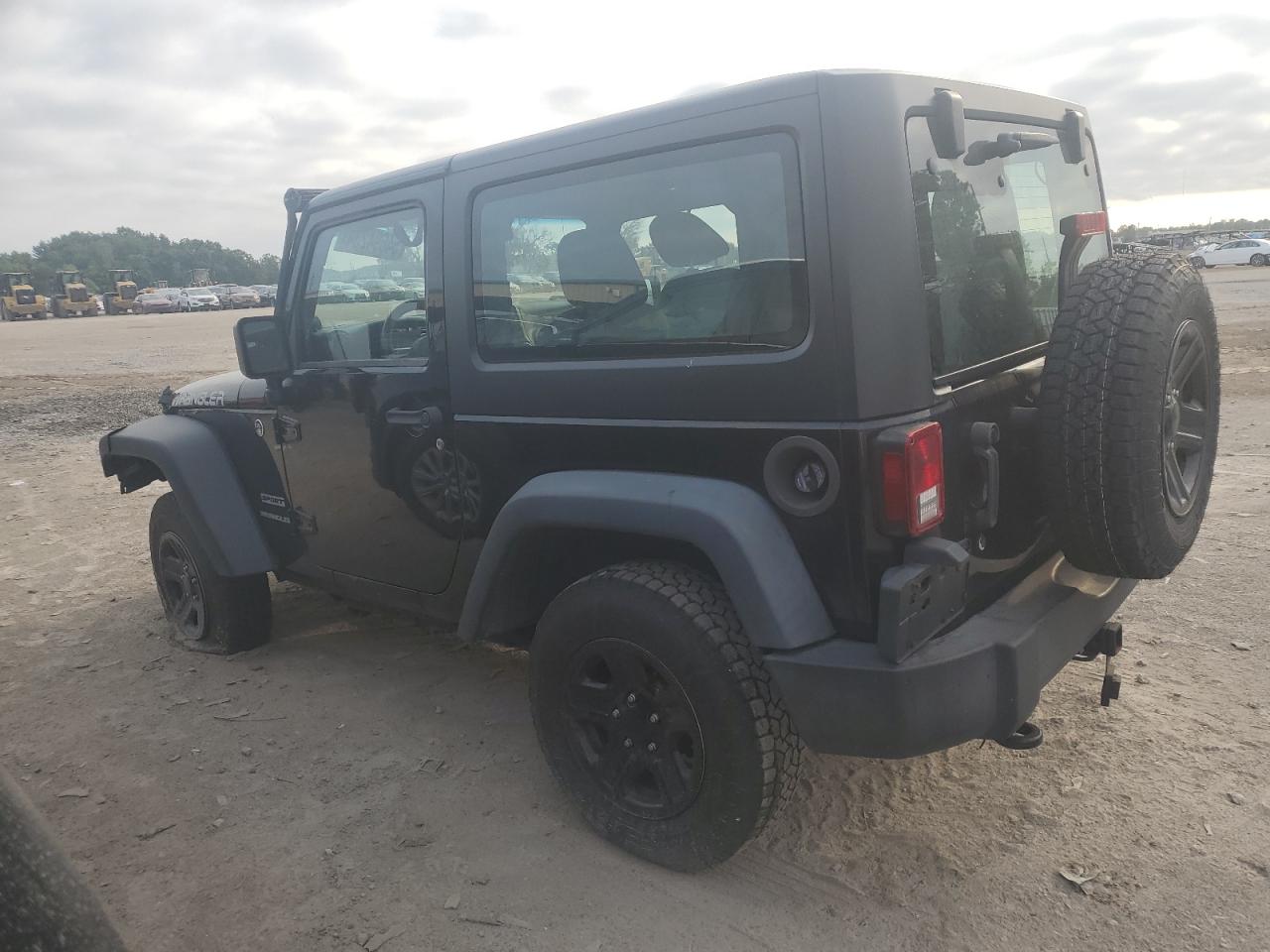 1C4AJWAG3DL638618 2013 Jeep Wrangler Sport