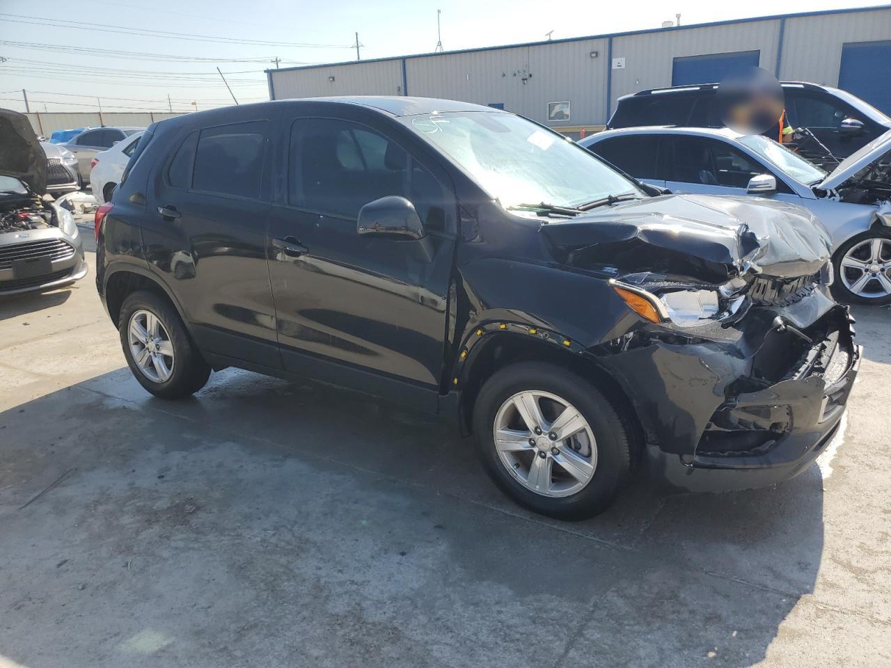 2021 Chevrolet Trax Ls vin: KL7CJNSM5MB365790