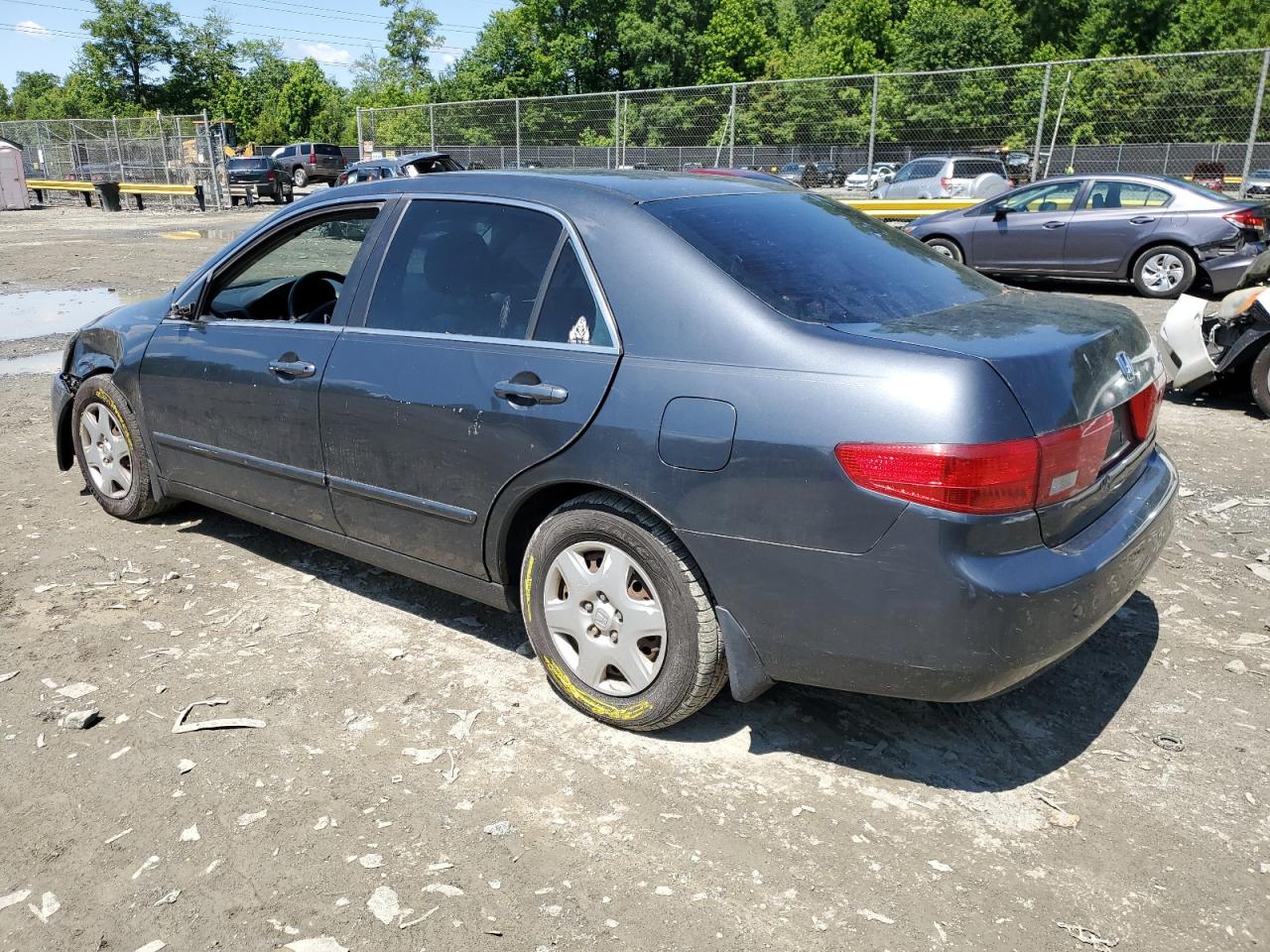 1HGCM56425A076976 2005 Honda Accord Lx