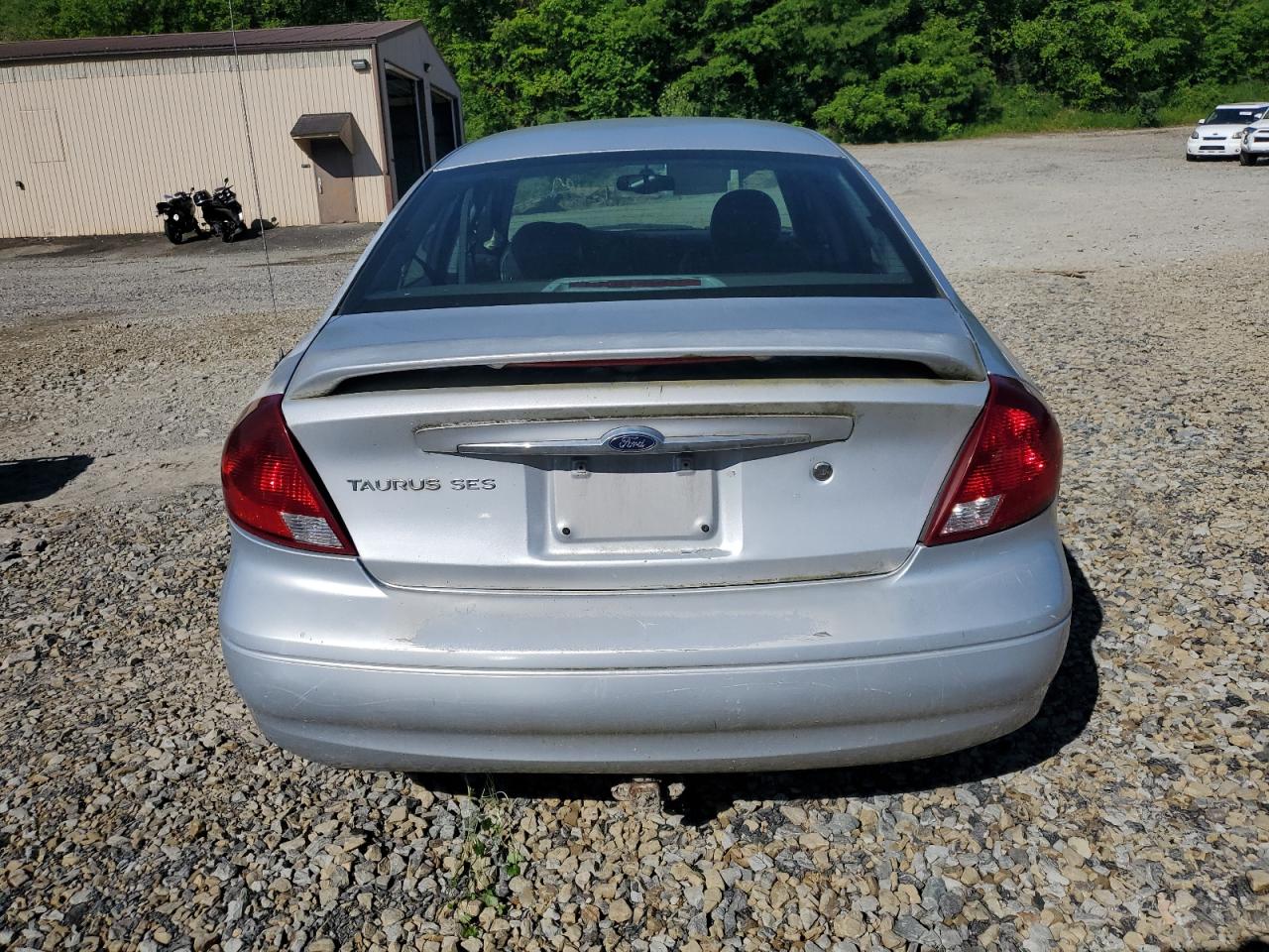 1FAFP55U03G132627 2003 Ford Taurus Ses