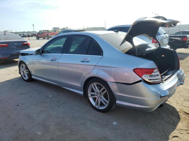 VIN WDDGF4HB0DA792408 2013 Mercedes-Benz C-Class, 250 no.2