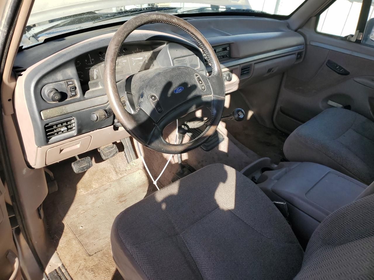 1FTEX14N3NKA26410 1992 Ford F150