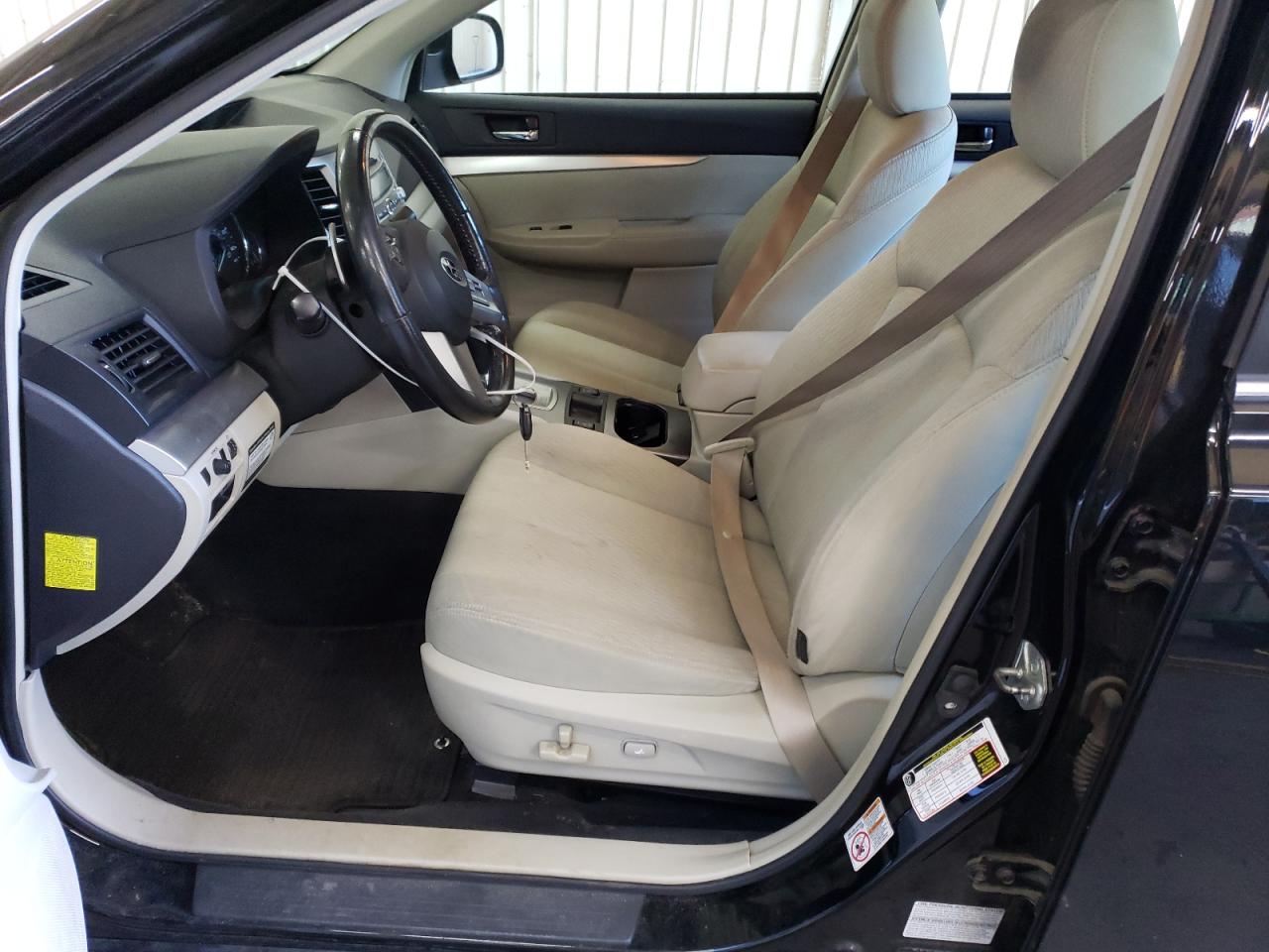 4S3BMCC61A3214137 2010 Subaru Legacy 2.5I Premium