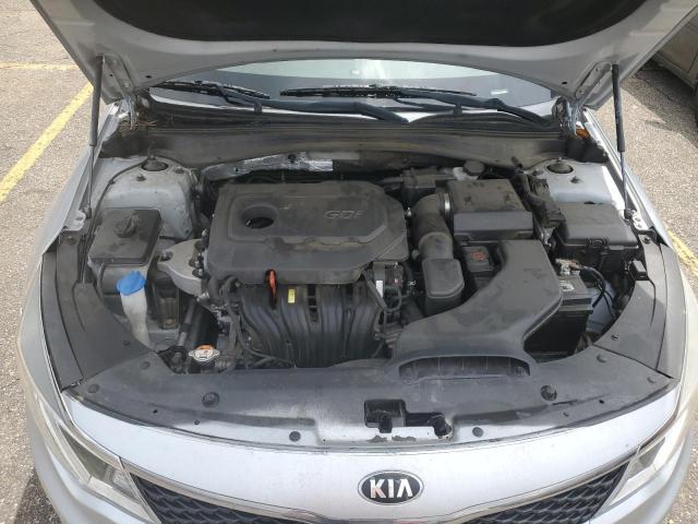 VIN 5XXGT4L31HG128129 2017 KIA Optima, LX no.11