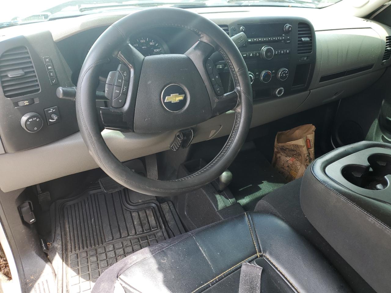 1GCRKREA4BZ245583 2011 Chevrolet Silverado K1500 Ls