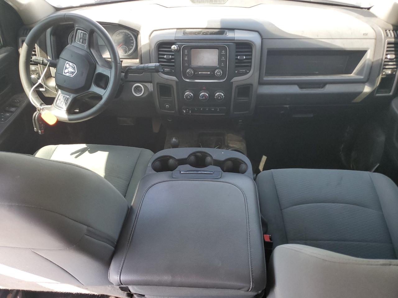 3C6UR5CL0JG379354 2018 Ram 2500 St