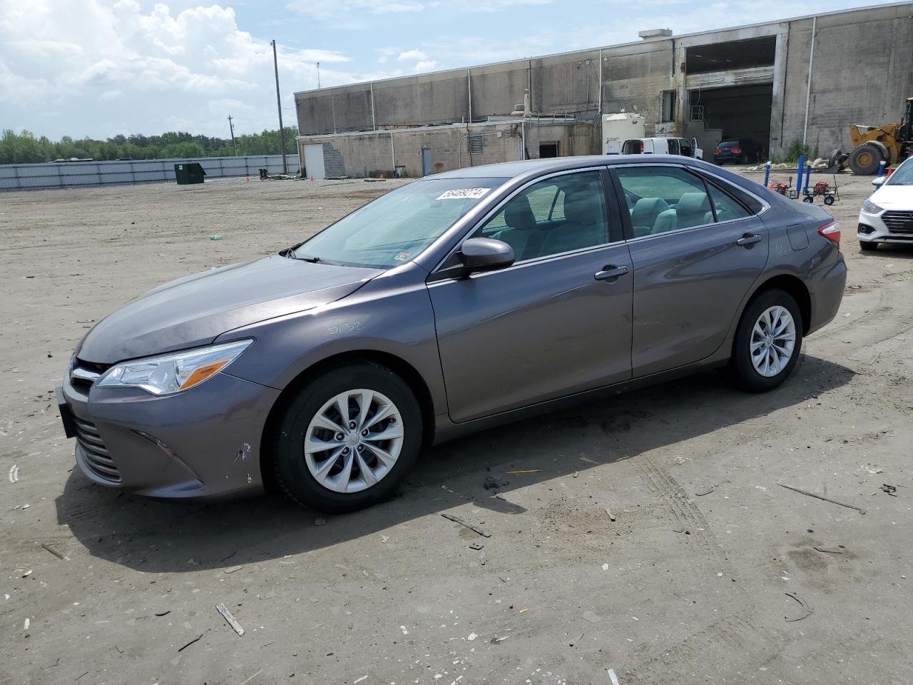 4T4BF1FK1FR473401 2015 Toyota Camry Le