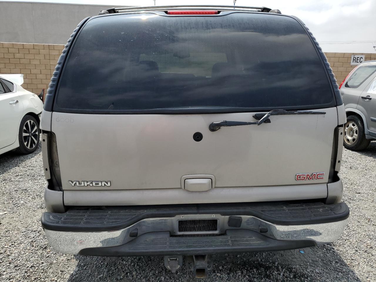 1GKEC13T24R285282 2004 GMC Yukon