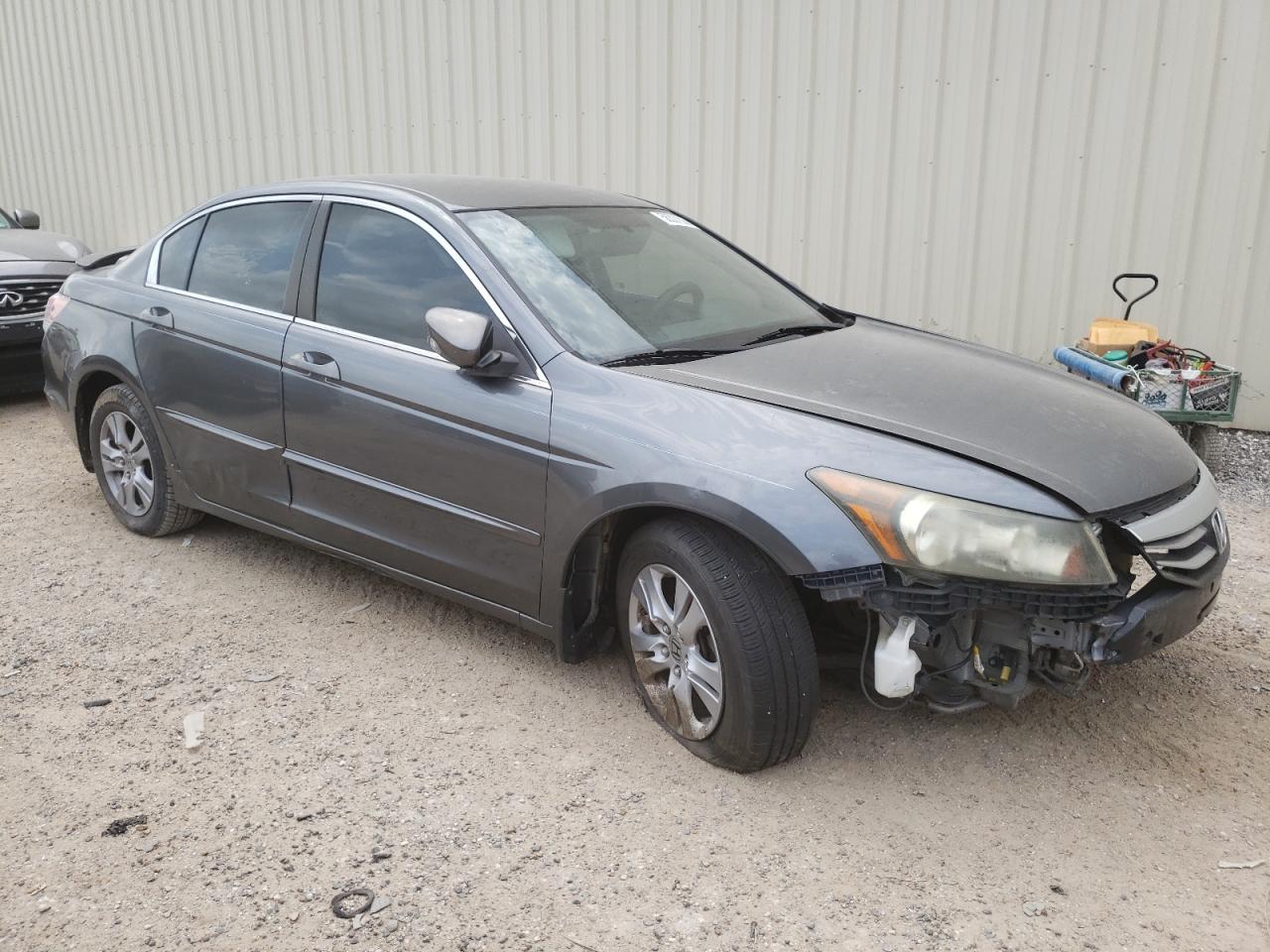 1HGCP2F60BA007142 2011 Honda Accord Se