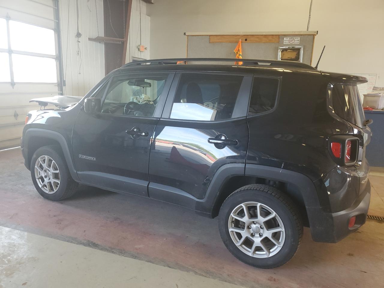 ZACNJDBB2MPM36726 2021 Jeep Renegade Latitude