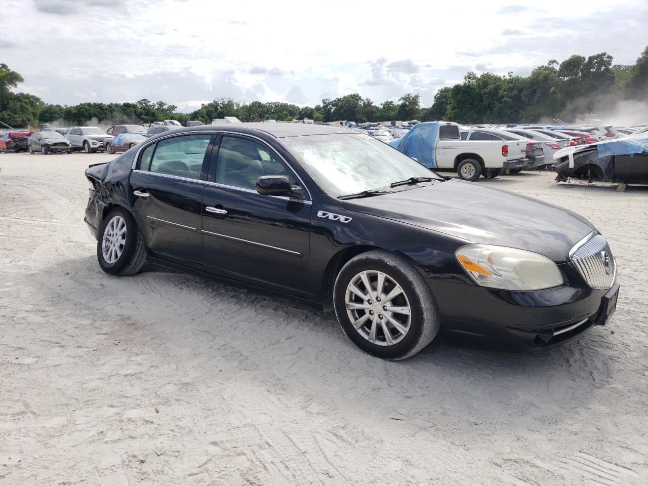 1G4HC5EM7BU104656 2011 Buick Lucerne Cxl