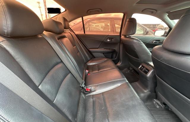 2017 HONDA ACCORD TOU - 1HGCR3F95HA037529
