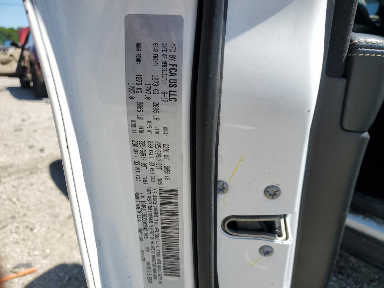 1C4PJLCB6JD503942 2018 Jeep Cherokee Latitude