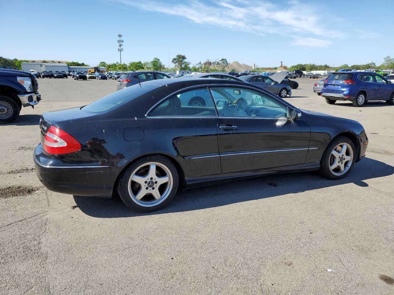 WDBTJ75J73F059812 2003 Mercedes-Benz Clk 500