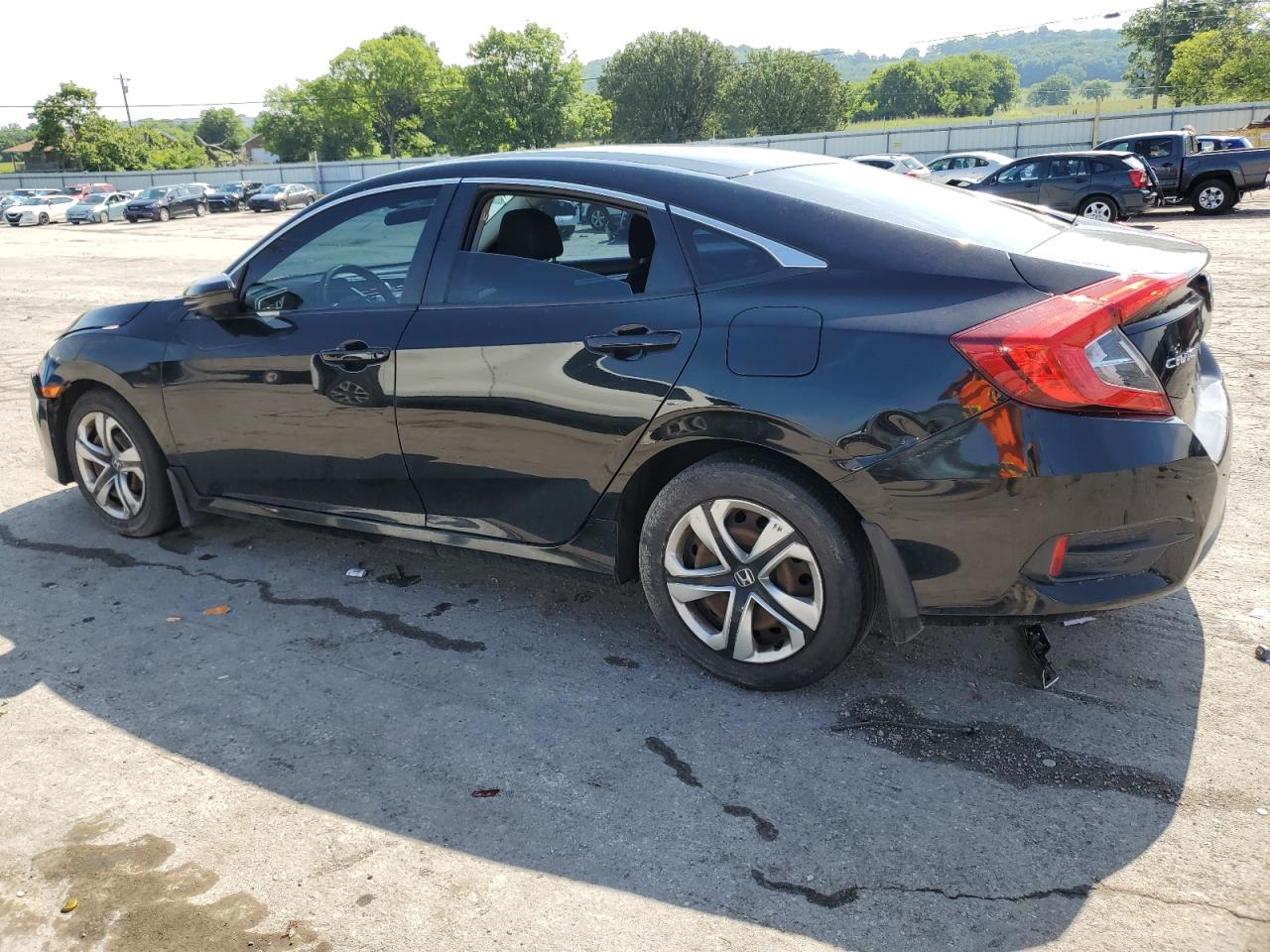 19XFC2F55JE032628 2018 Honda Civic Lx