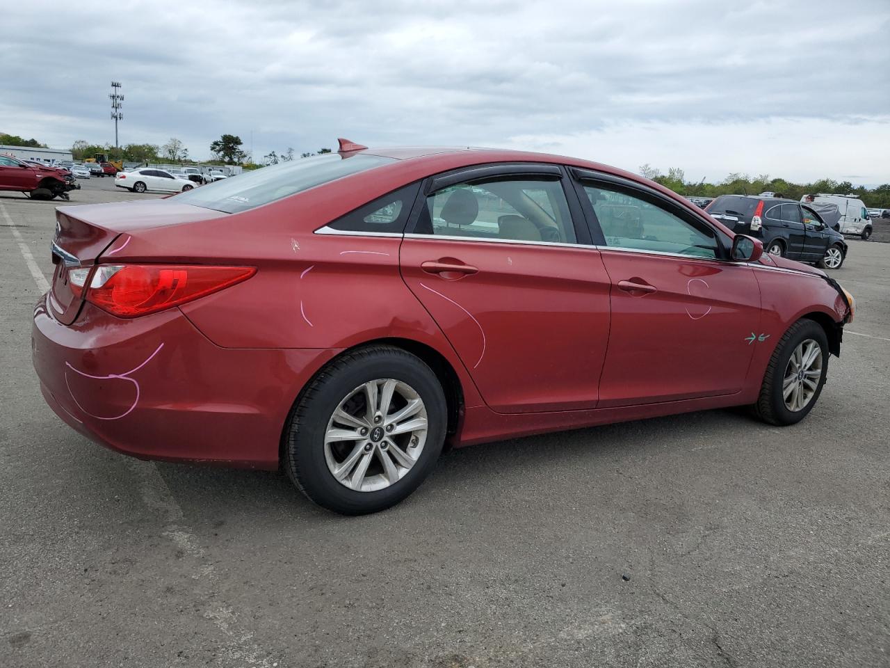 5NPEB4AC5DH735825 2013 Hyundai Sonata Gls