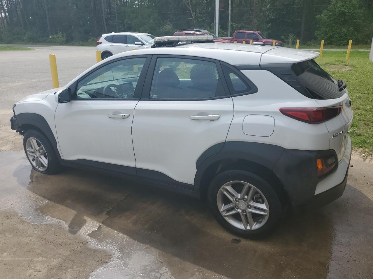 KM8K1CAA3MU613562 2021 Hyundai Kona Se