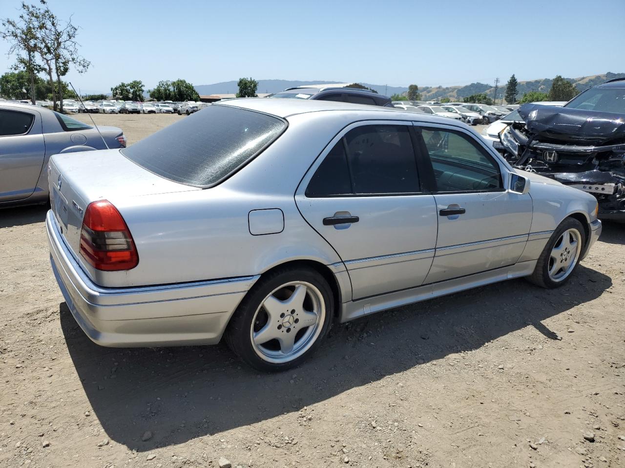 WDBHM36EXTF437984 1996 Mercedes-Benz C 36