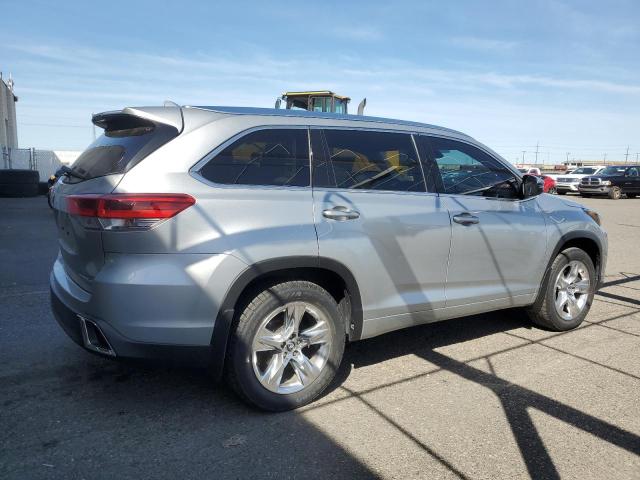 2018 Toyota Highlander Limited VIN: 5TDDZRFH4JS879414 Lot: 53599304