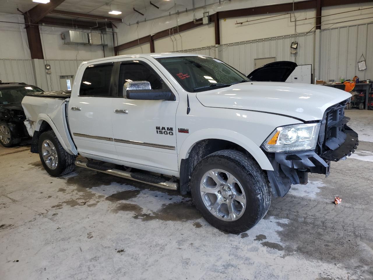 1C6RR7NT0JS187262 2018 Ram 1500 Laramie