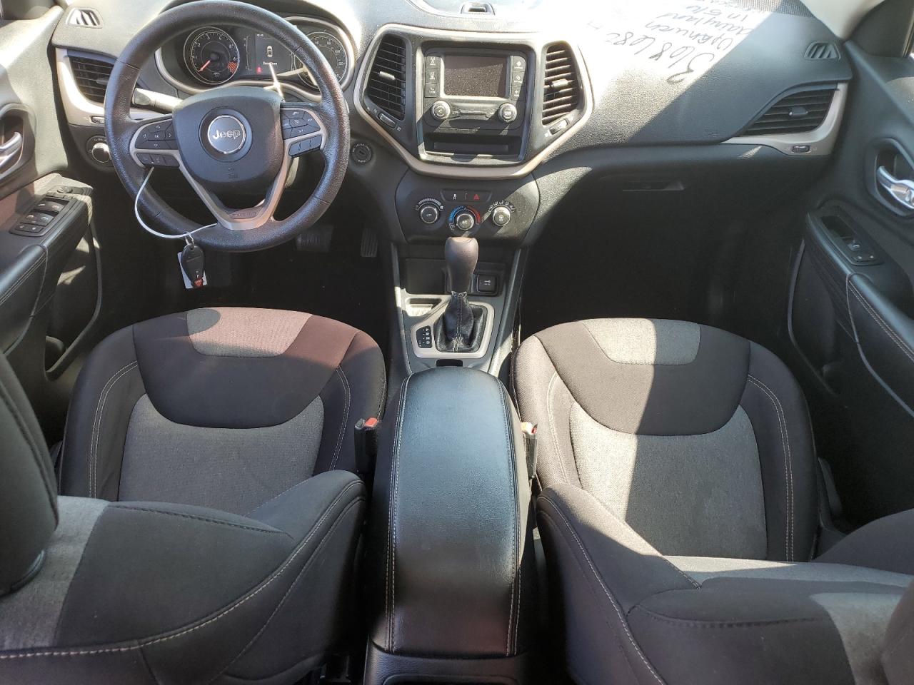 1C4PJLAB4FW607781 2015 Jeep Cherokee Sport