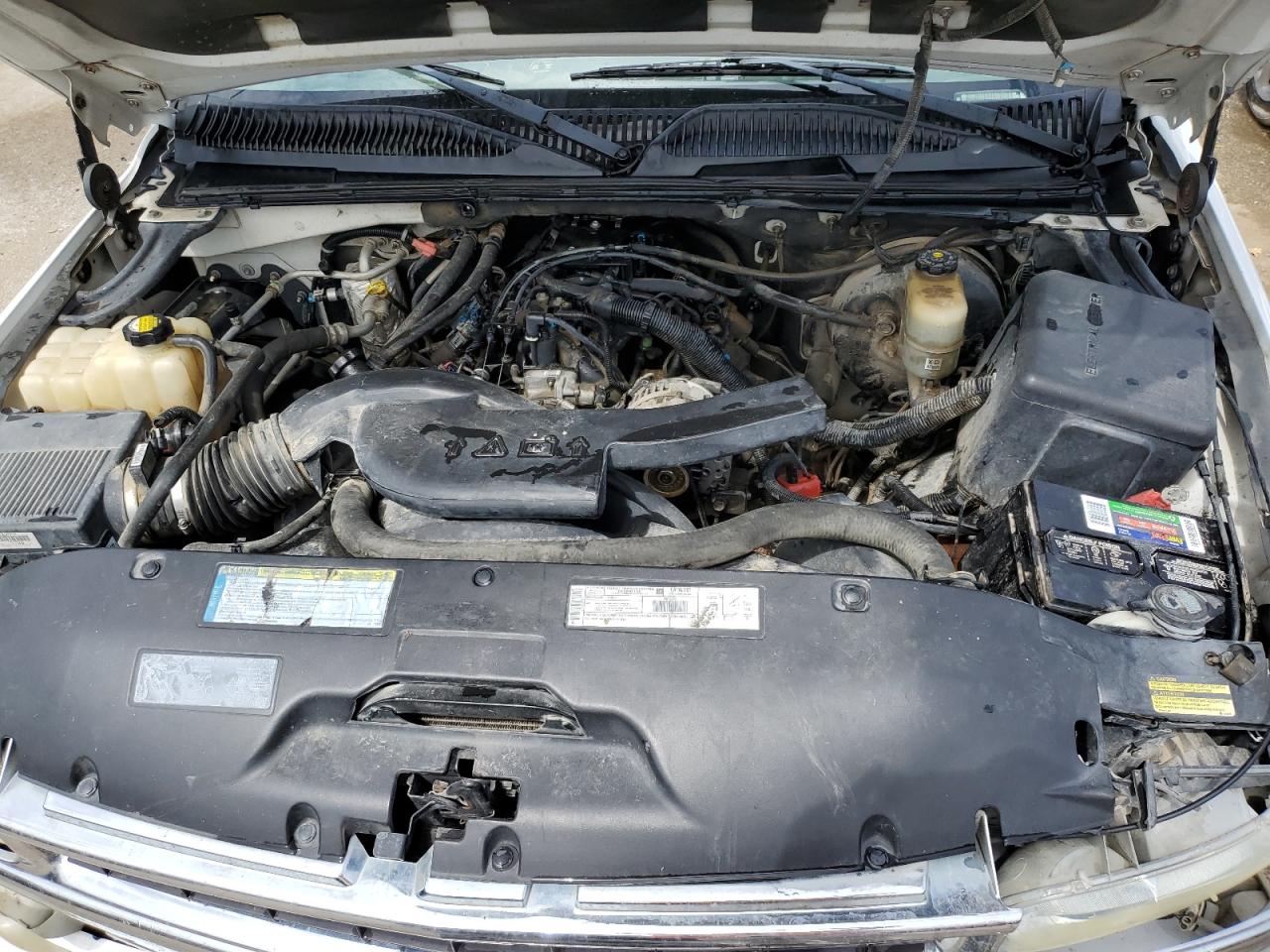 1GNEK13T61R208593 2001 Chevrolet Tahoe K1500