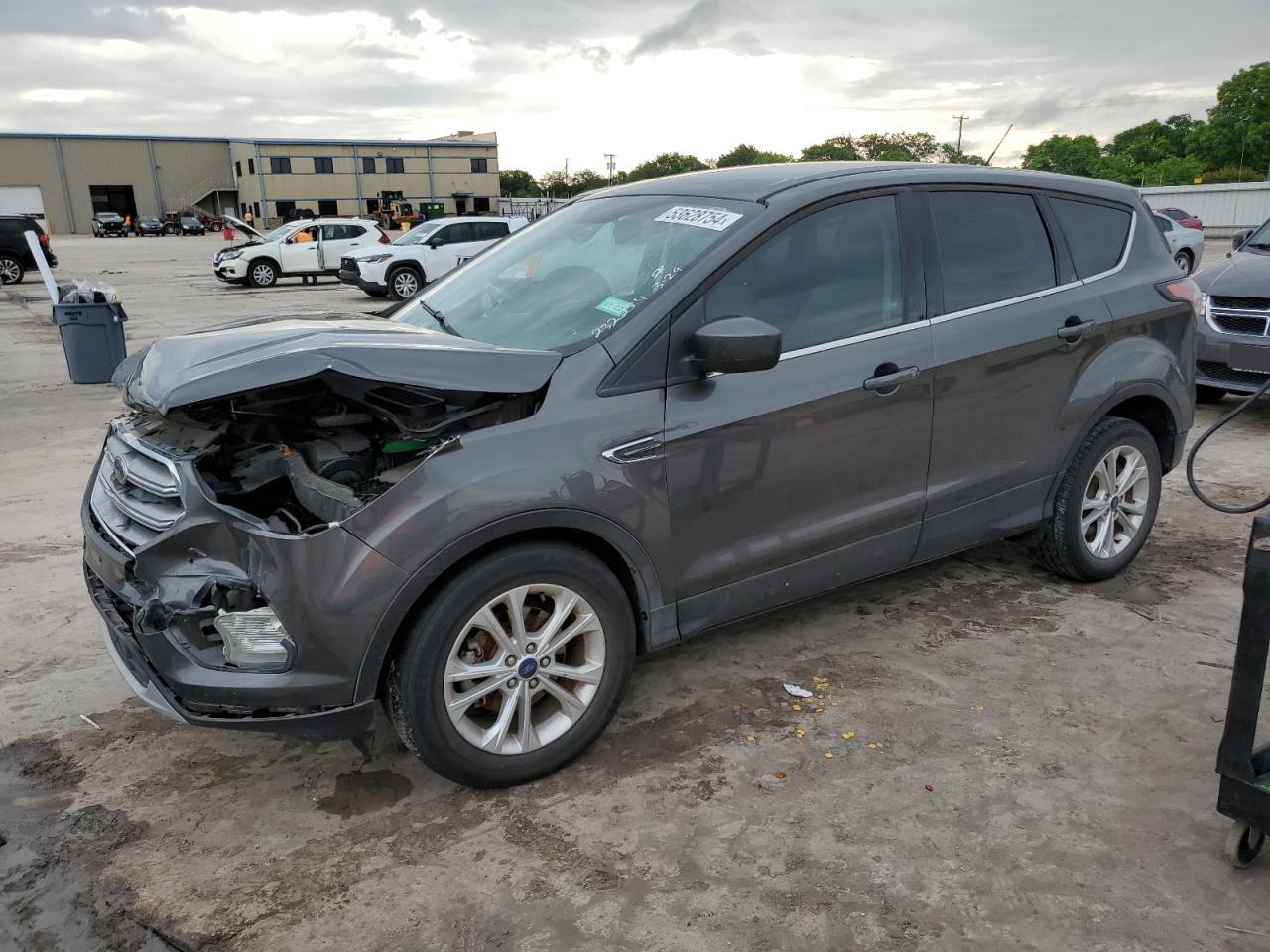 1FMCU0GD7HUA54681 2017 Ford Escape Se