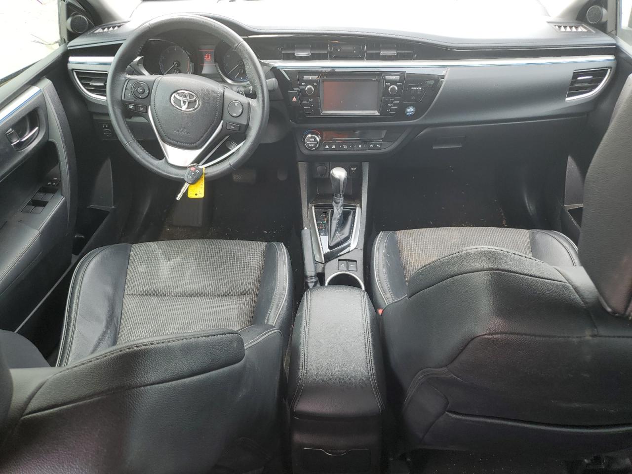 5YFBURHEXFP302413 2015 Toyota Corolla L