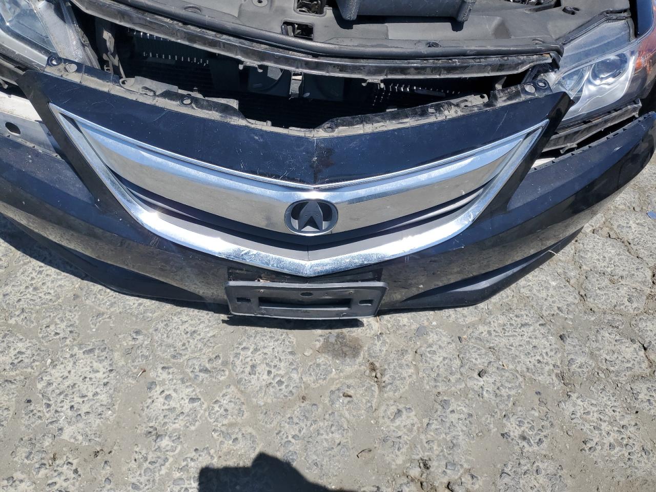 19VDE1F35DE021880 2013 Acura Ilx 20