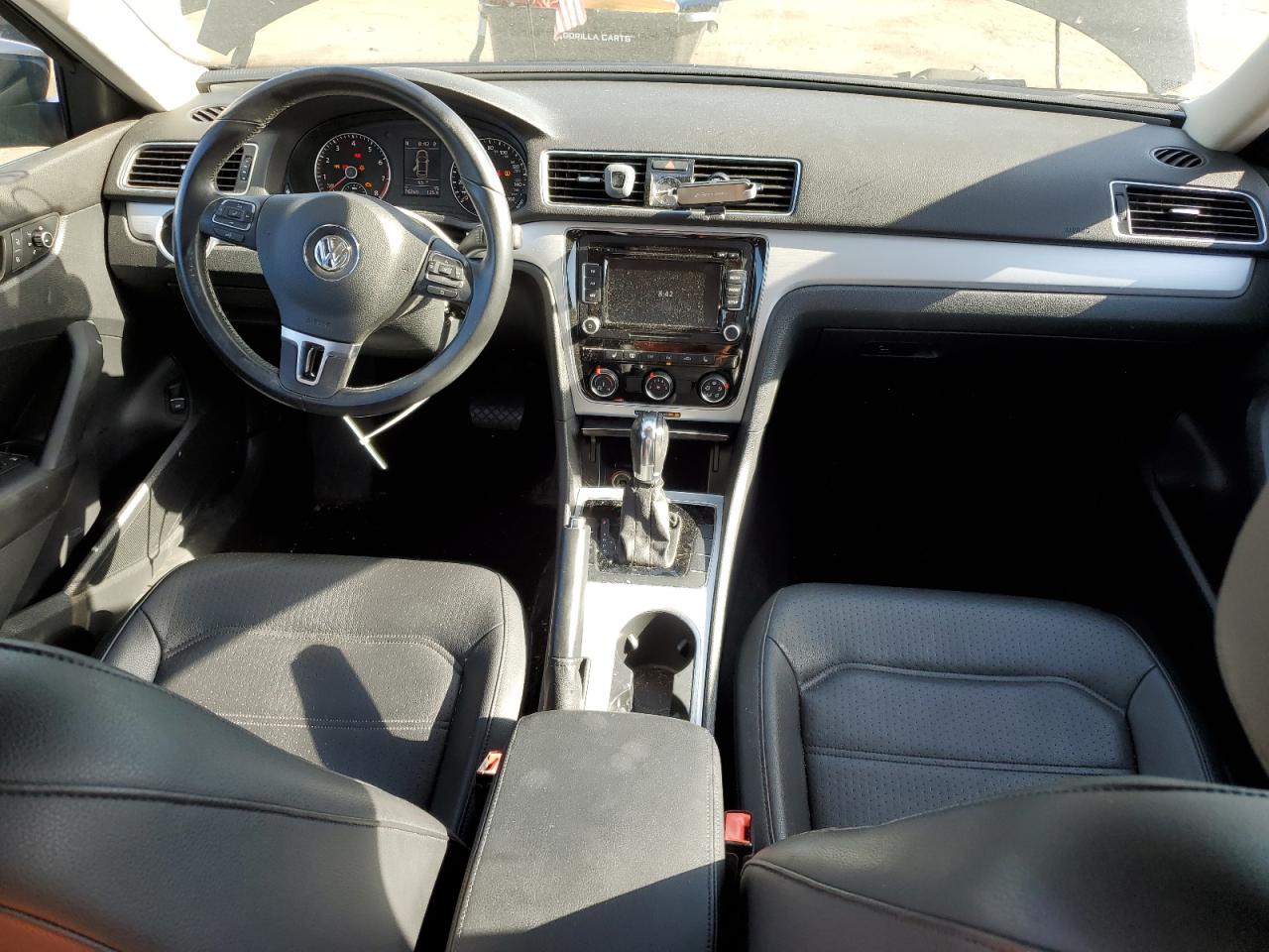 1VWBH7A34DC078639 2013 Volkswagen Passat Se