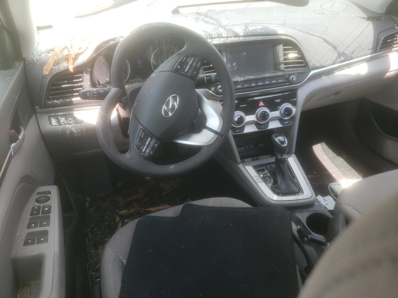 5NPD84LF6KH490418 2019 Hyundai Elantra Sel