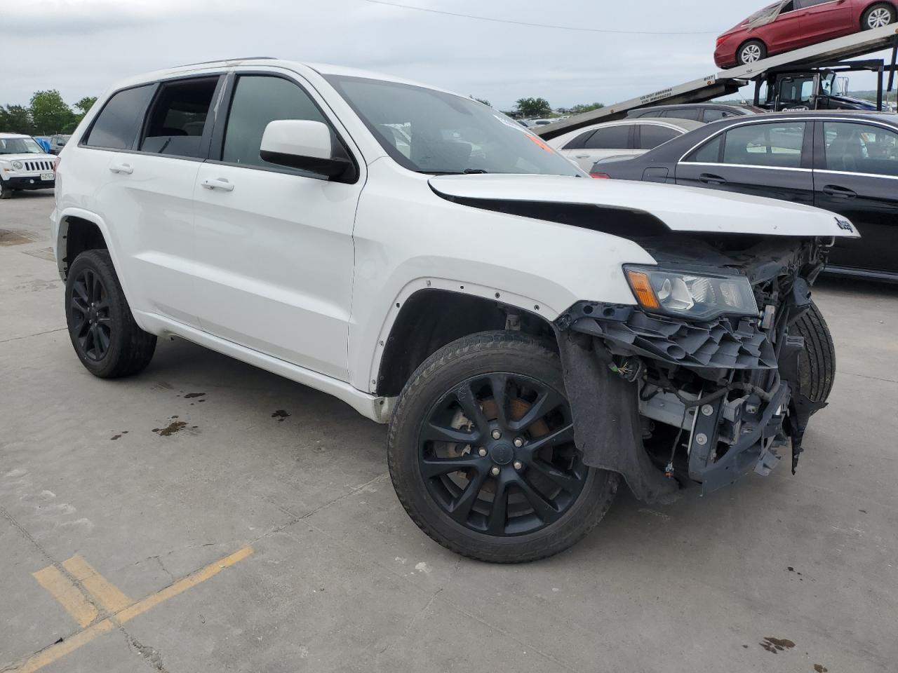 2017 Jeep Grand Cherokee Laredo vin: 1C4RJEAG7HC952811