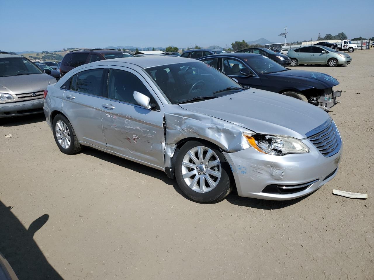 1C3CCBBG2CN184010 2012 Chrysler 200 Touring