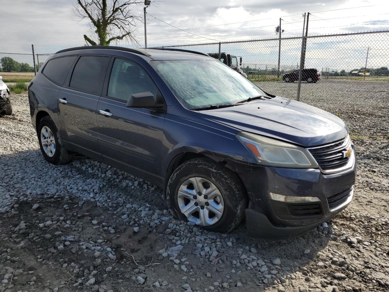 1GNKRFKDXDJ190639 2013 Chevrolet Traverse Ls