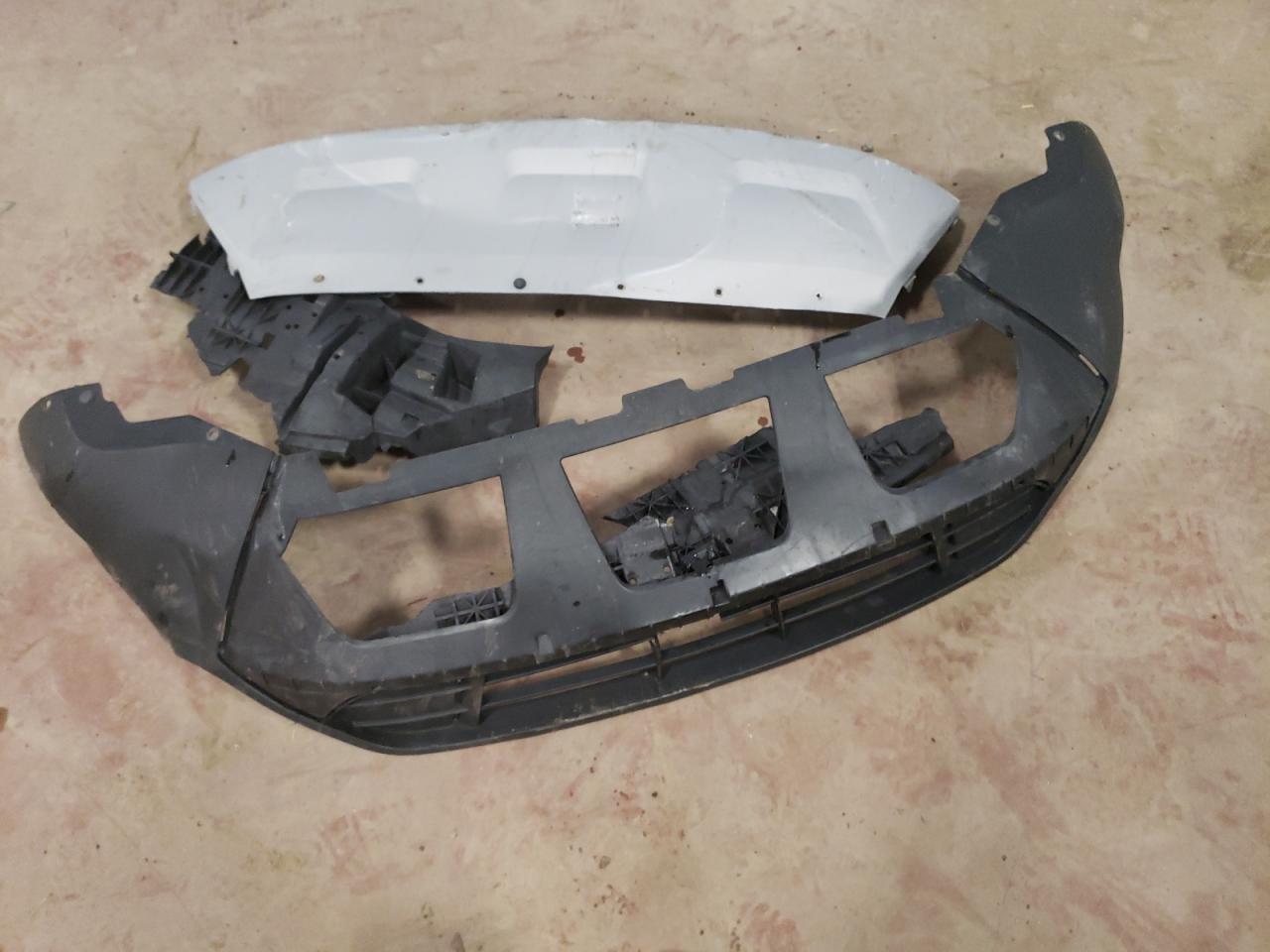 1FMCU9GD0JUA32581 2018 Ford Escape Se