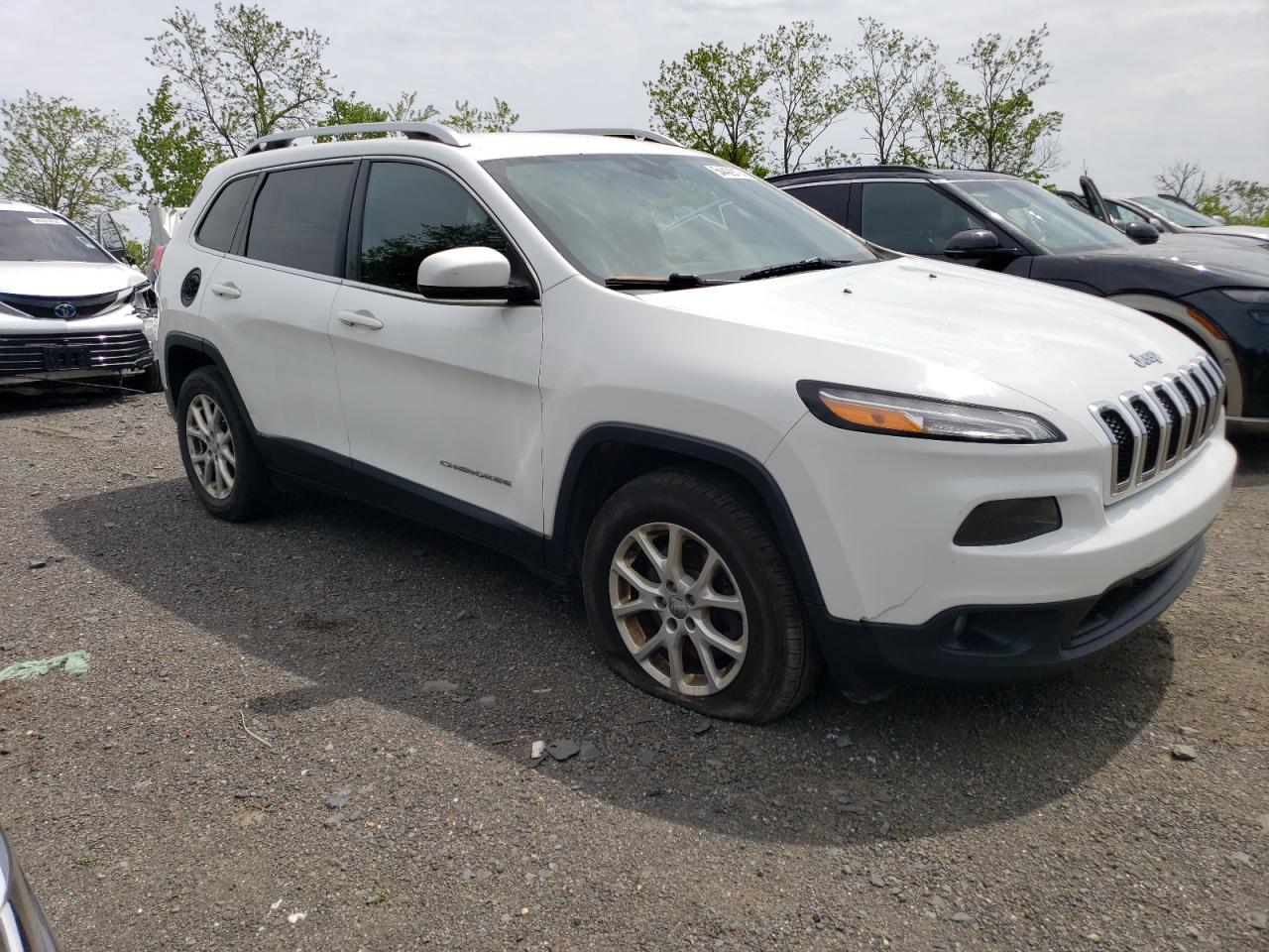 1C4PJMCB1HW630859 2017 Jeep Cherokee Latitude