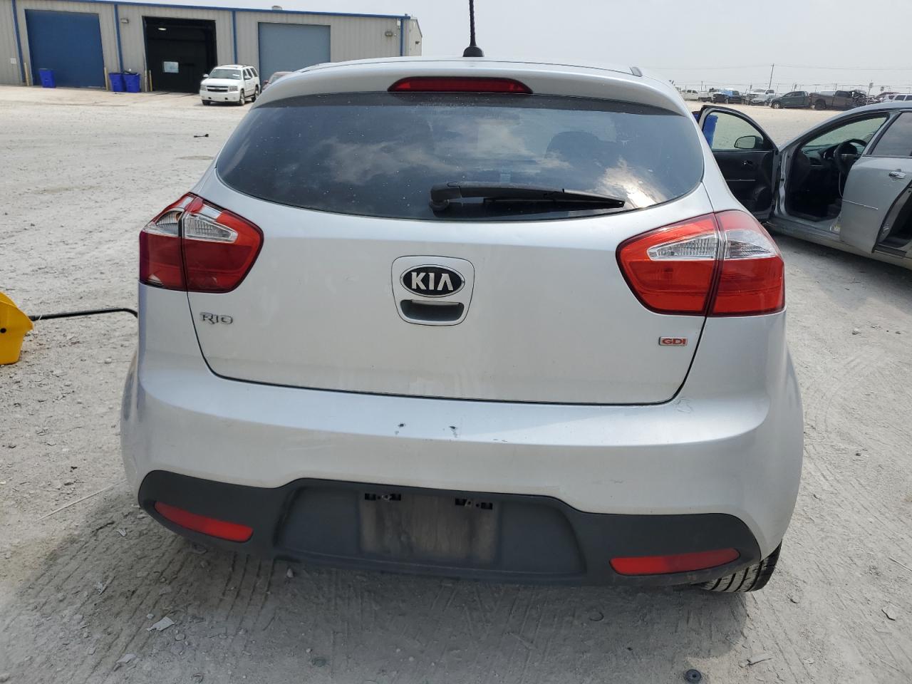 KNADM5A32D6229372 2013 Kia Rio Lx