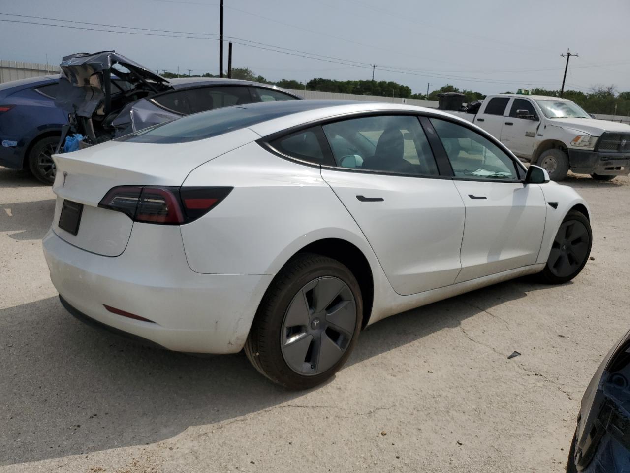 5YJ3E1EA9PF560469 2023 Tesla Model 3